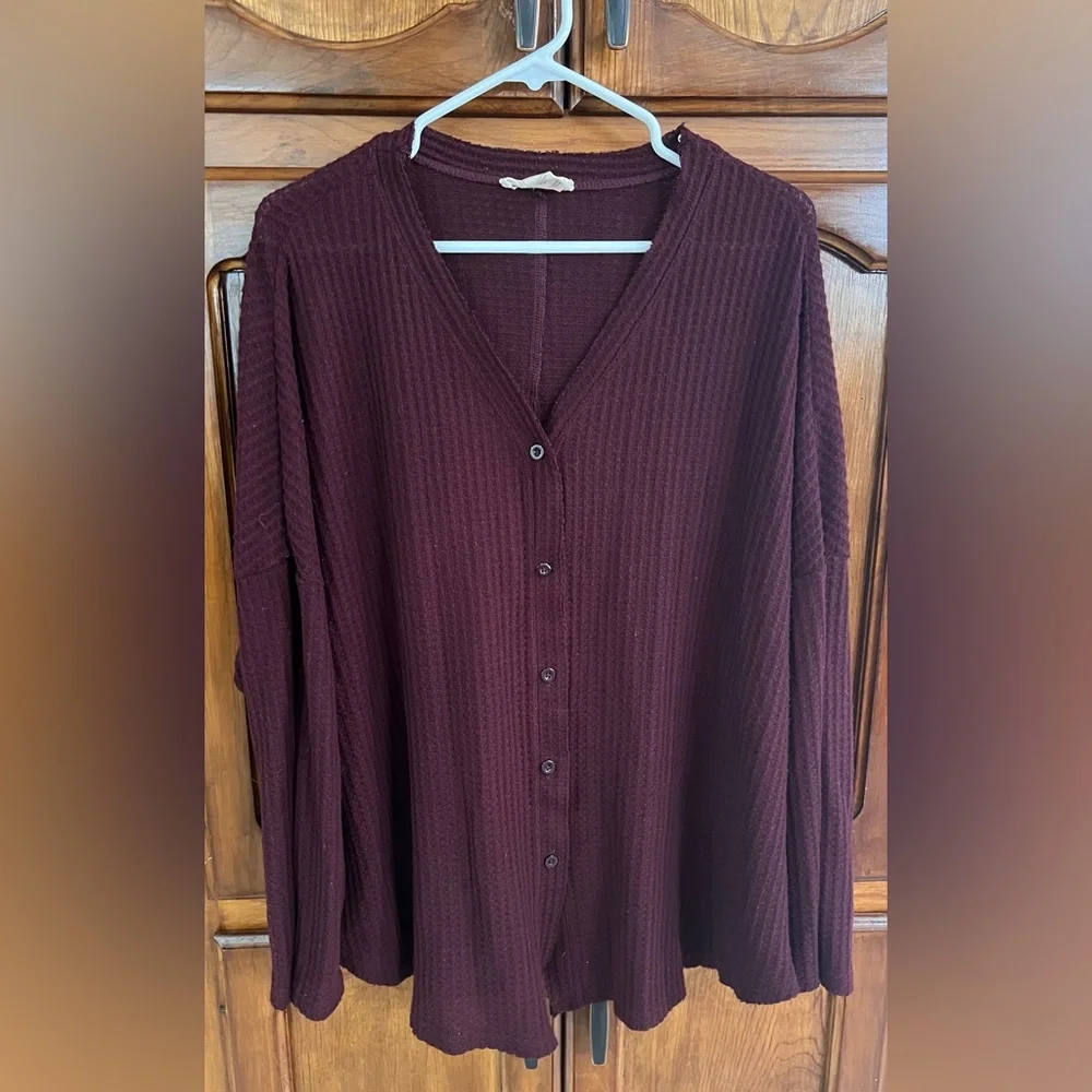 Indigo Thread Burgundy Long Sleeve Button Down Cardigan Sweater! Size 1X.